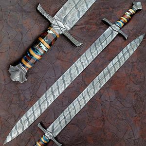 Handmade Damascus Steel Sword & Leather Sheath” Resin Handle