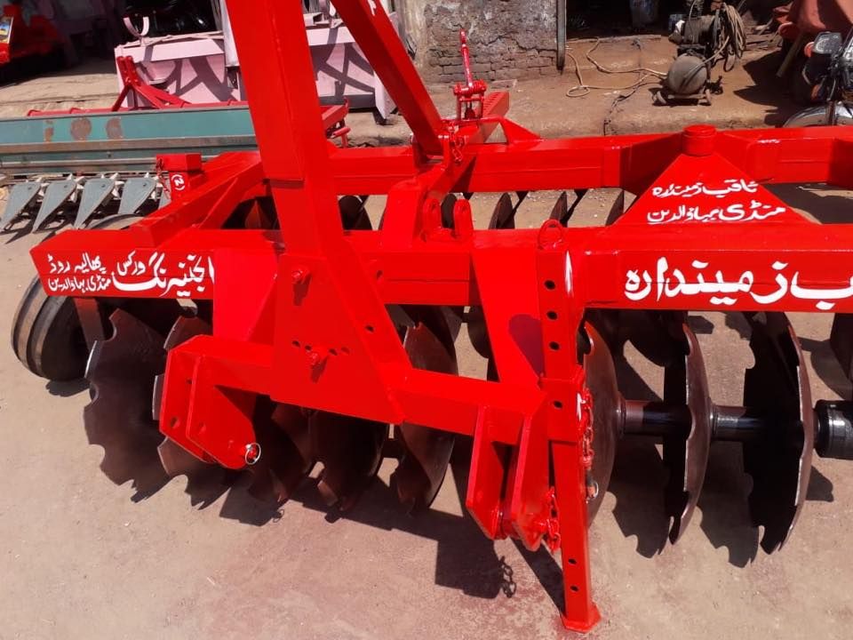 Agricultural Cultivator Machine